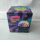 Диско куля адаптується під такт музики