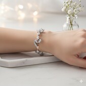 Стильний срібний браслет з білими фіанітами