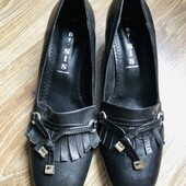 Стильные лодочки Нат.кожа р.40.