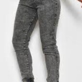 Стрейчевые скинни джинсы Denim
