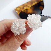 Серьги белые цветы