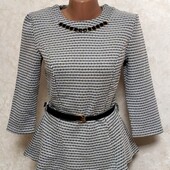 Кофточка с ожерельем р.46. Новая!