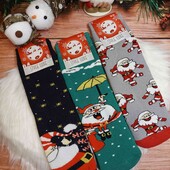 Лот 1пара.По ставці можна докупити.Новорічні махрові жіночі шкарпетки.Якість супер!р.36-39