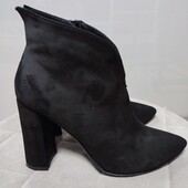 Ботильоны из натуральной замши 39р 25,5см.