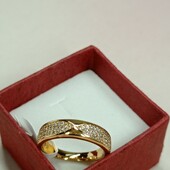 Великолепное кольцо с фианитами. Размер 16. Позолота 585 пробы 18К.