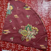 Кругла скатертина