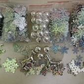 Сніжинки і намистини, паєтки 1150шт