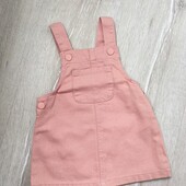 Primark.Джинсовий сарафан для дівчинки 74(6-9 м)