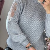 Теплый женский свитер