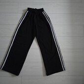 Штани з полосками по боках розм 140-146