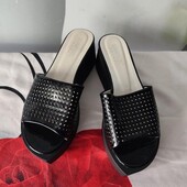 Симпатичні жіночі шльопанці, р.38 (24,6)