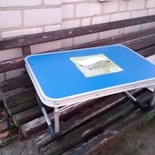 Стол раскладной (60*40*25 см) читать лот!!