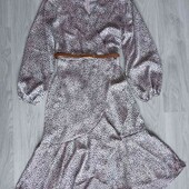 Quiz брендовое стильное платье на запах с воланами размер S M