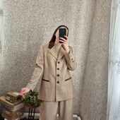 Світлий, бежевий, шерстяний піджак, якість супер, відмінний стан