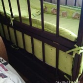 Детская кроватка с видвижним ящиком+ матрас+ защита на кроватку
