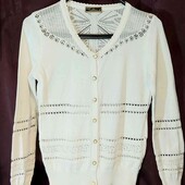 Распродажа!Очень красивая,нарядная кофточка на девочку.Описание,замеры. 