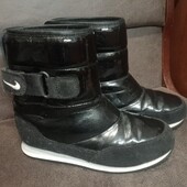 Круті бутики Nike. Устілки 20 см.