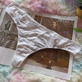 Білі бавовняні трусики-стрінги розмір 14/16