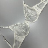 357. Бюстгальтер мереживний 70F