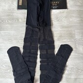 Необычные черные колготки со швом