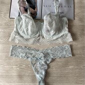 Красивый бюстгальтер 75д и трусы