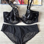 черный бюстгальтер 75е и трусы