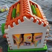 Іграшка будиночок сортер