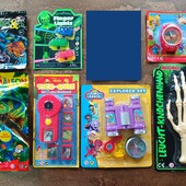 Іграшки з Німеччини. Один набір на вибір.