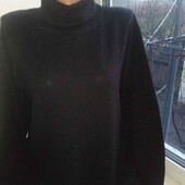 Фірмовий светрик - гольф, розмір M/L