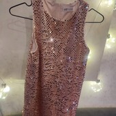 Шикарное велюровое платье в пайетки на девочку к новому году 10-12 лет.146 рост.