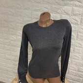 Гарненька кофтинка м розміру