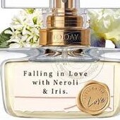 Парфюмерная вода Falling in Love with Neroli & Iris avon