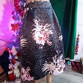 Спідниця міді з кишенями