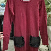 Тепле плаття з кожаними карманами