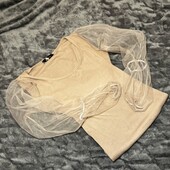 Кофта с гарними рукавами