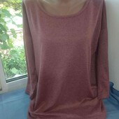 Фірмовий тоненький светрик/оверсайс,розмір М
