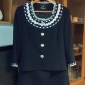 Святковий костюм для пані, пог 52 см