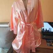 Халатик від Prettylittlething розм S