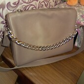 Чудова сумочка