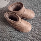 уггі черевики сапоги взуття для дівчинки