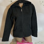Флисовое худи на молнии размер С, состояние хорошее
