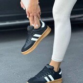 Кампуси чорні шкіра зима