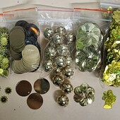 Намистини і паєтки 500шт