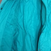 Куртка зелена