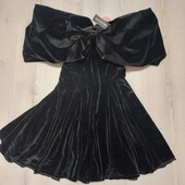 Шикарный ромпер-платье с приспущенными плечами и шикарным бантом