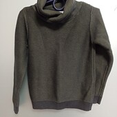 Свитер вязаный