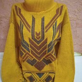 Фірмовий тепленький светрик/гольф,розмір М/L