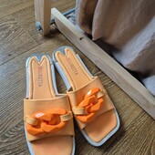 Красивые шлепки, яркие, актуальные❤️