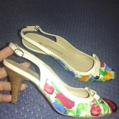 Peter kaiser uk5 38p шикарні атласні слінгбек 25см