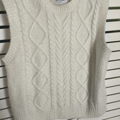 Primark Rita Ora, L пухнастий теплий жилет з косами